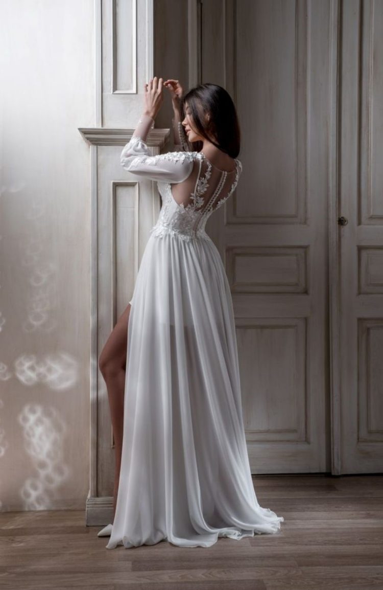 Wedding Dress 125679/Emma-Mon Eliza