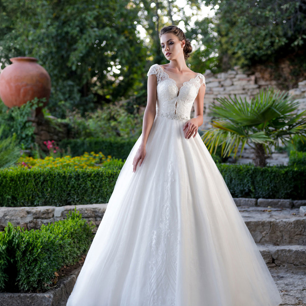 The best wedding dresses in Athens-Mont Elisa